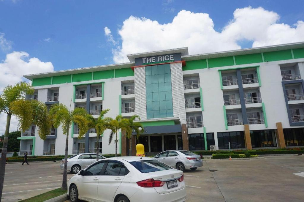 The Rice Hotel Roi Et Dış mekan fotoğraf