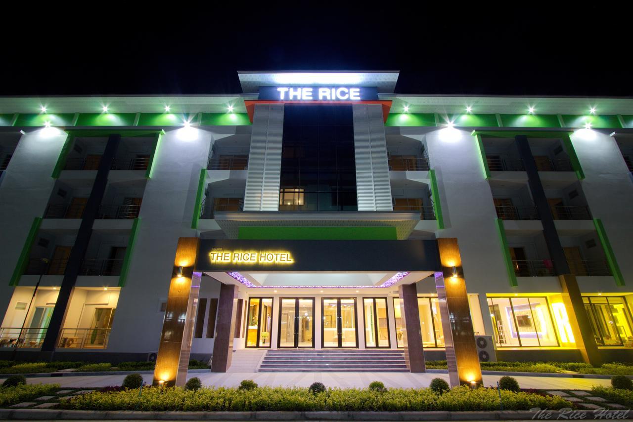 The Rice Hotel Roi Et Dış mekan fotoğraf