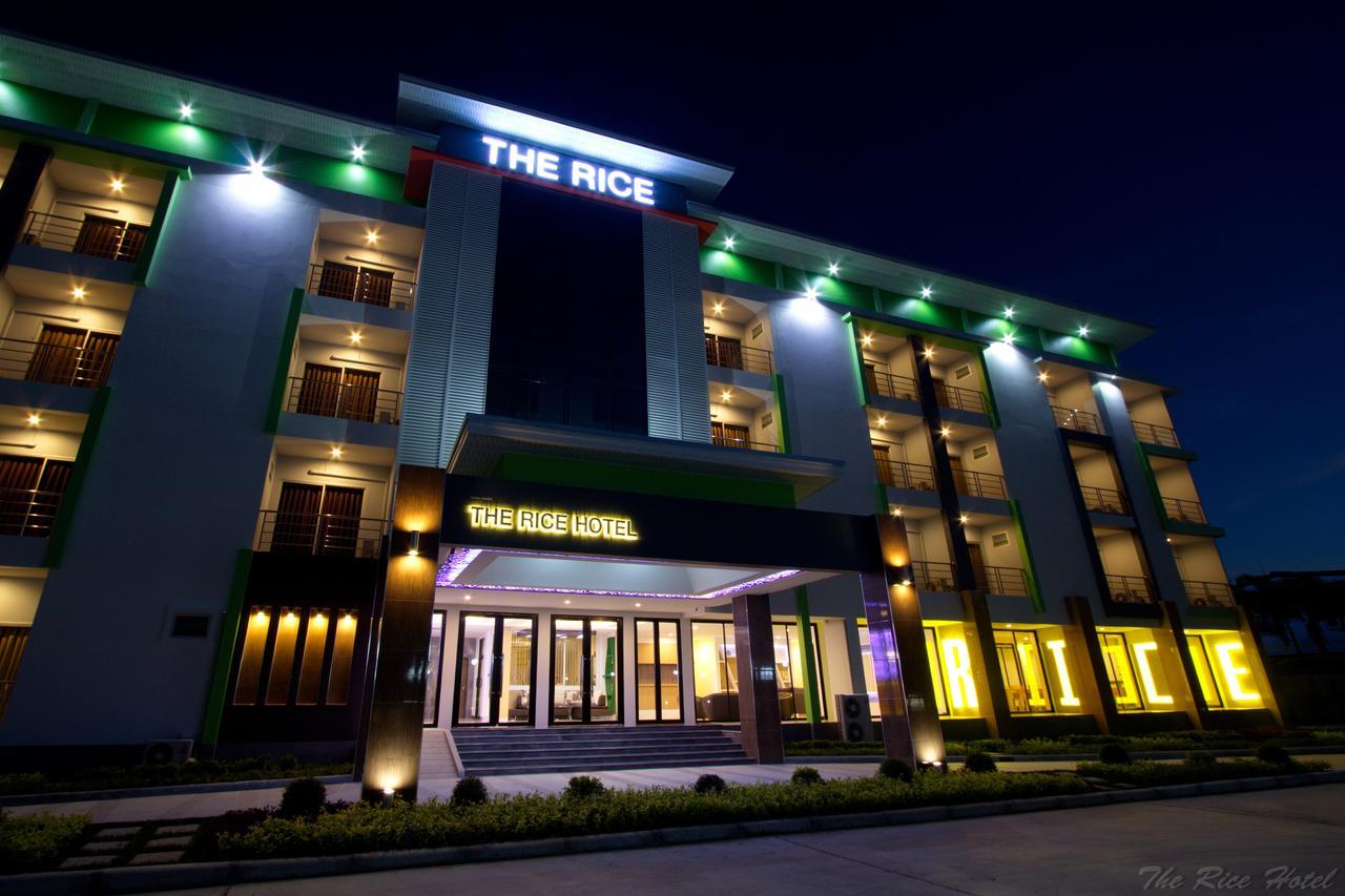 The Rice Hotel Roi Et Dış mekan fotoğraf